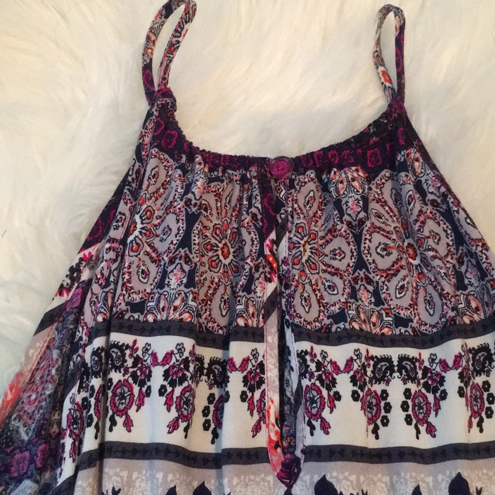 Romper - Picture 3 of 4